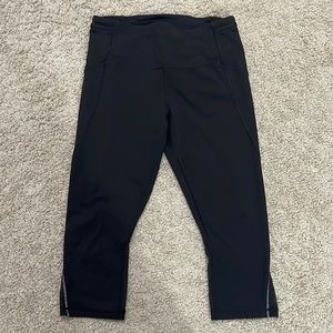 Lululemon crop leggings with mesh detail at bottom